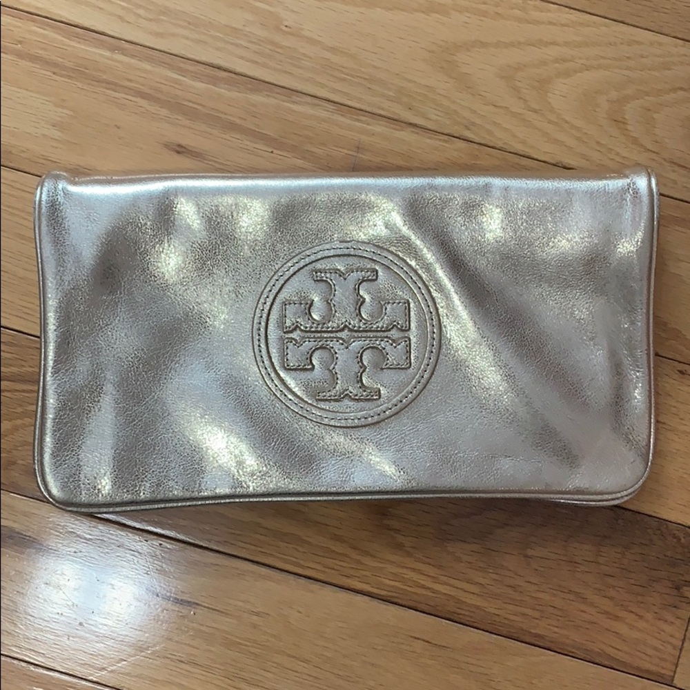 Tory Burch platinum clutch/should bag